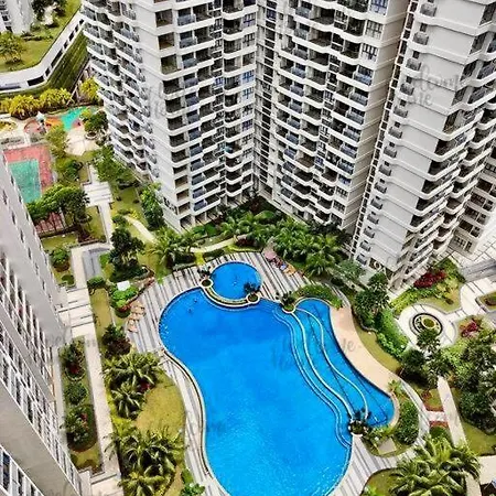 Full Sea View Country Garden Danga Bay 11-13Pax Apartment Johor Bahru Exterior photo