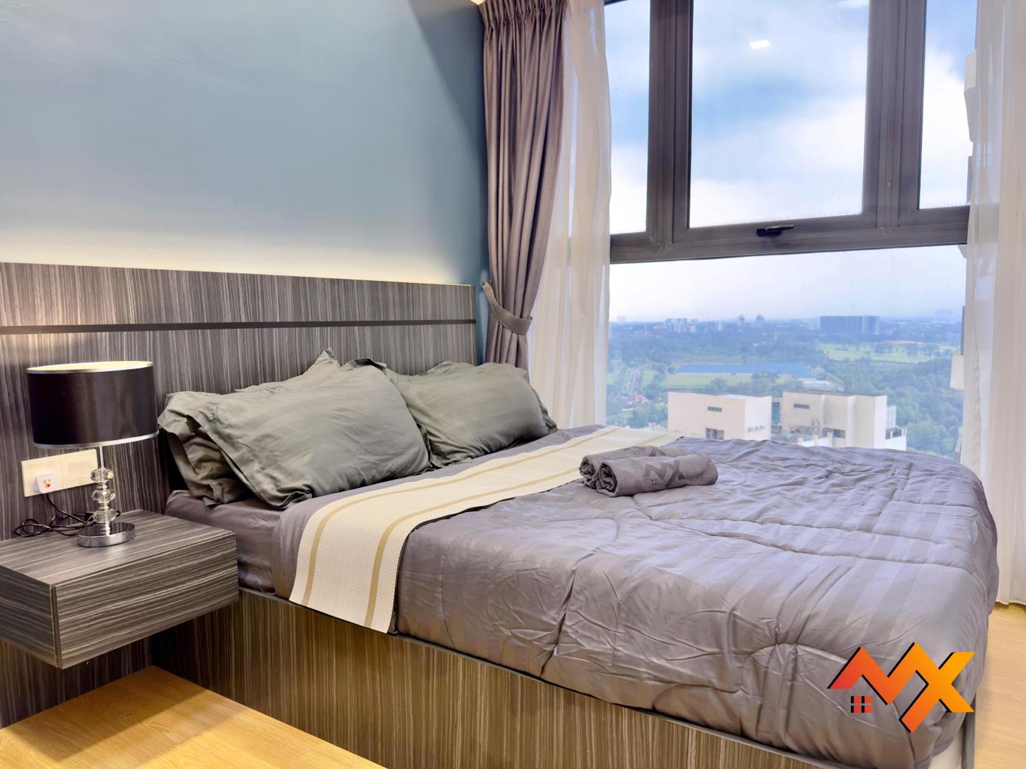 Full Sea View Country Garden Danga Bay 11-13pax *