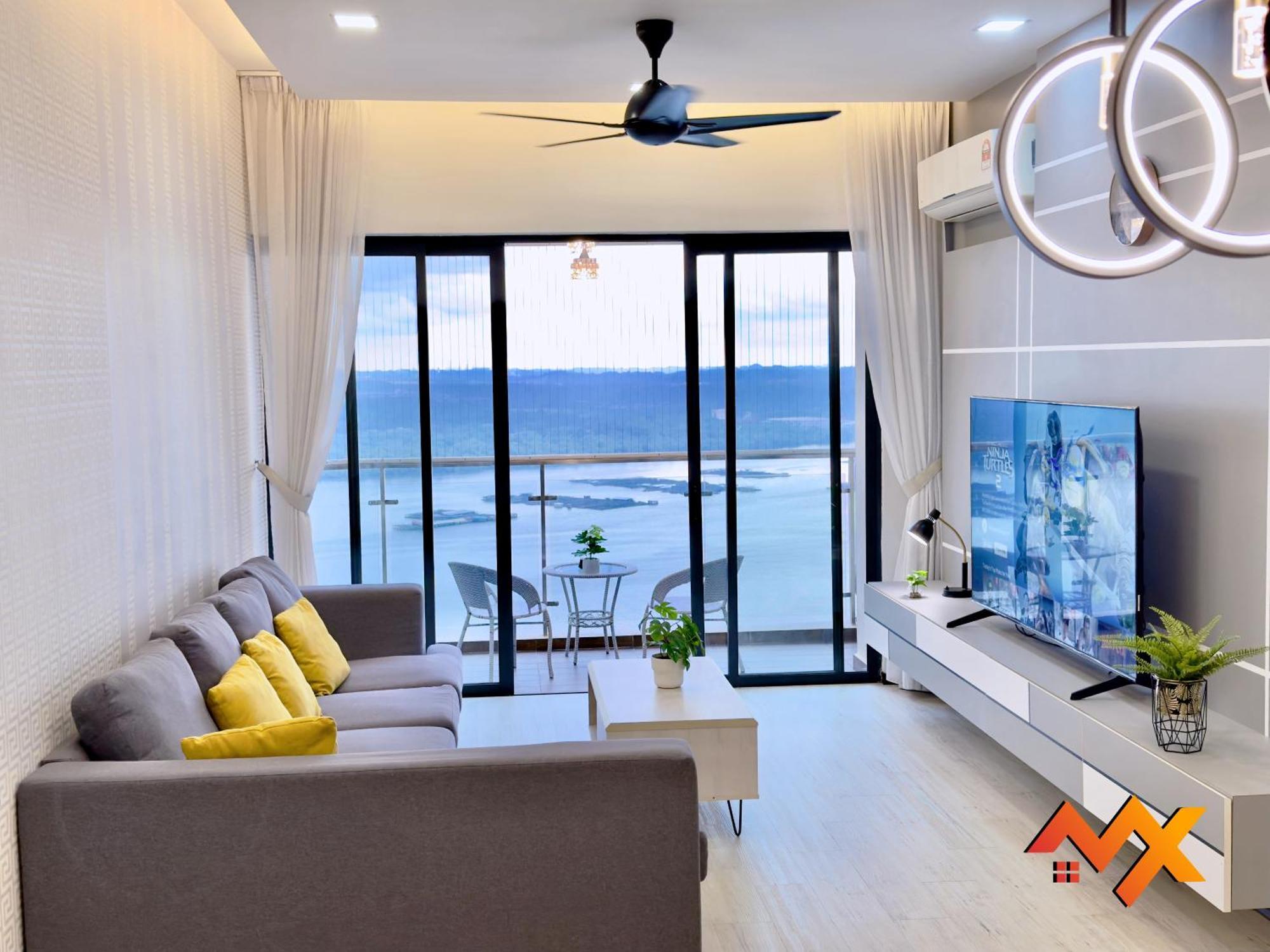Full Sea View Country Garden Danga Bay 11-13pax Apartment *