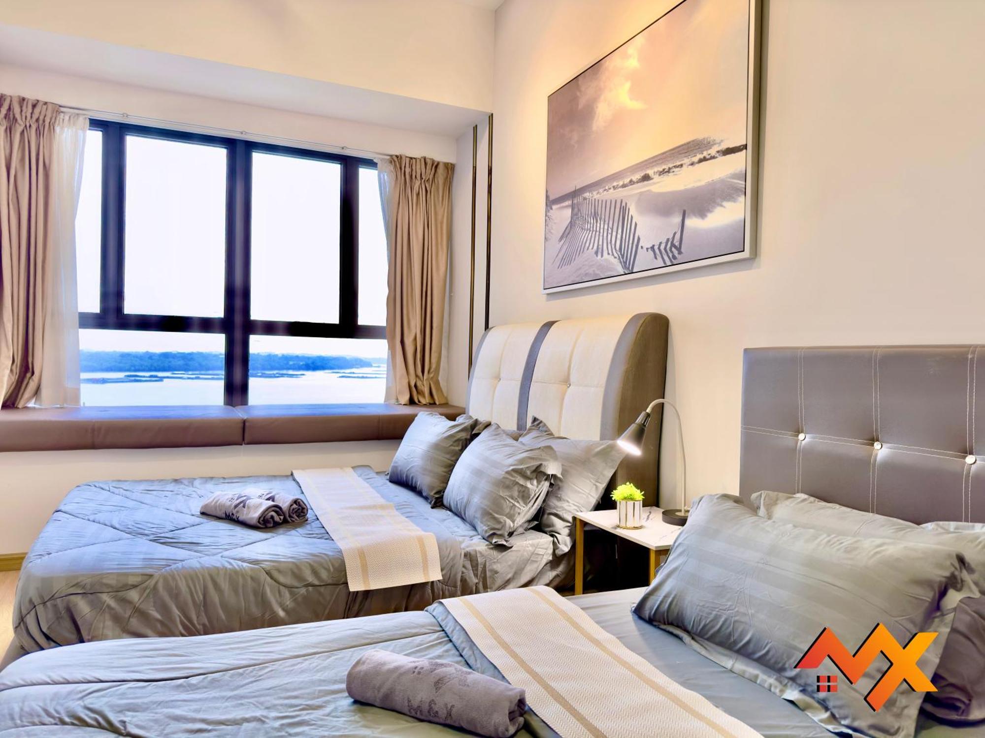 Full Sea View Country Garden Danga Bay 11-13pax Johor Bahru