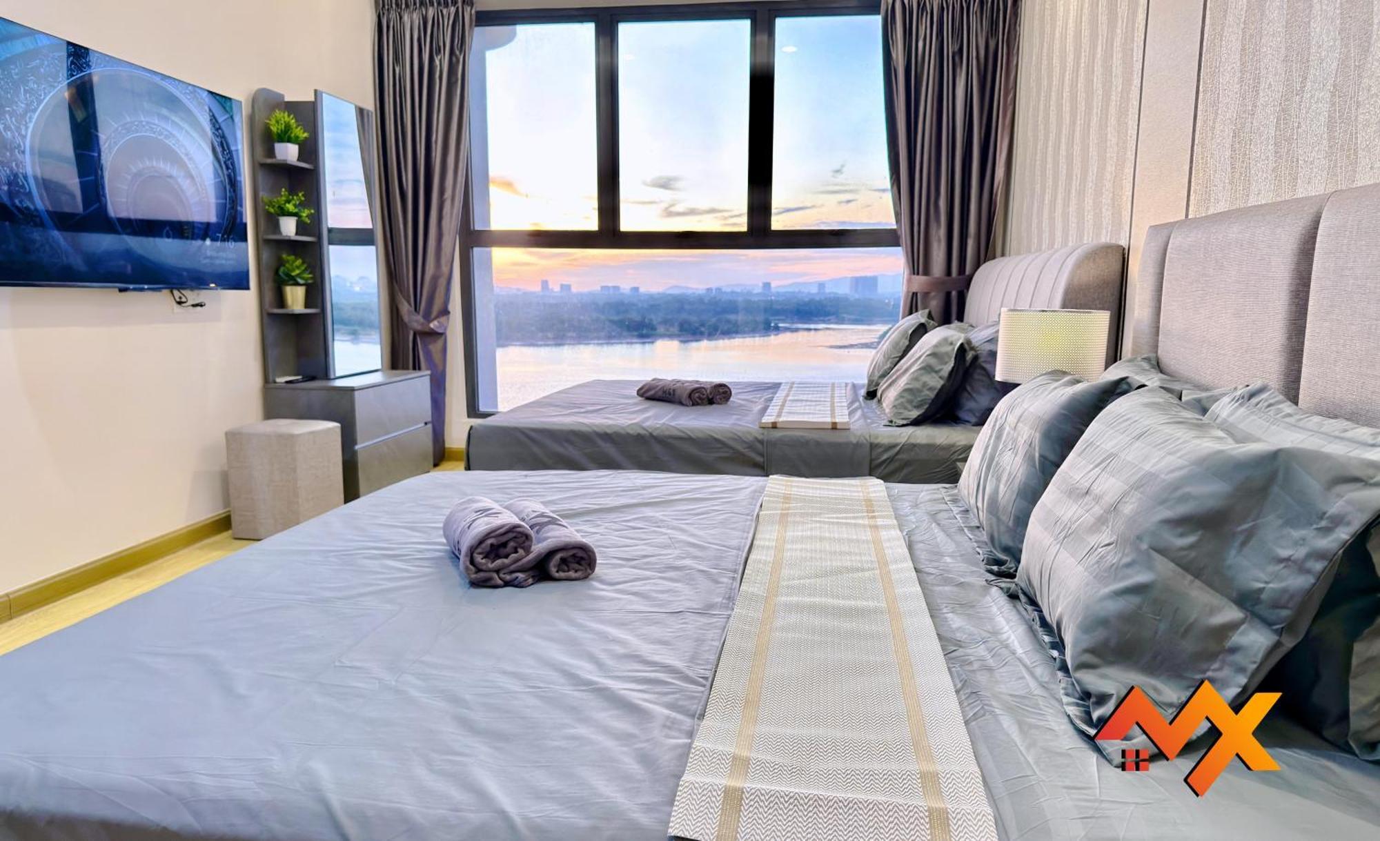 Apartment Full Sea View Country Garden Danga Bay 11-13pax Johor Bahru