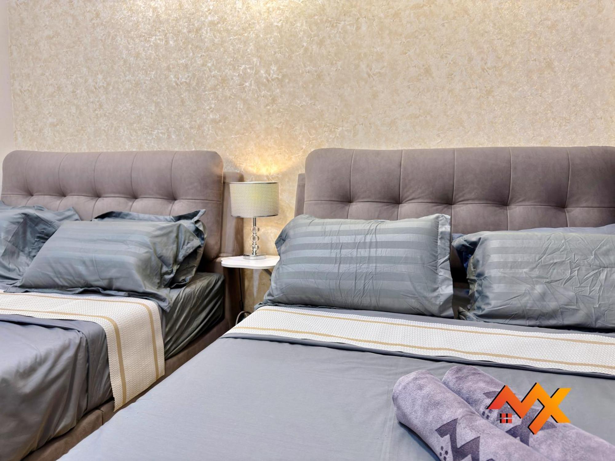 Full Sea View Country Garden Danga Bay 11-13pax