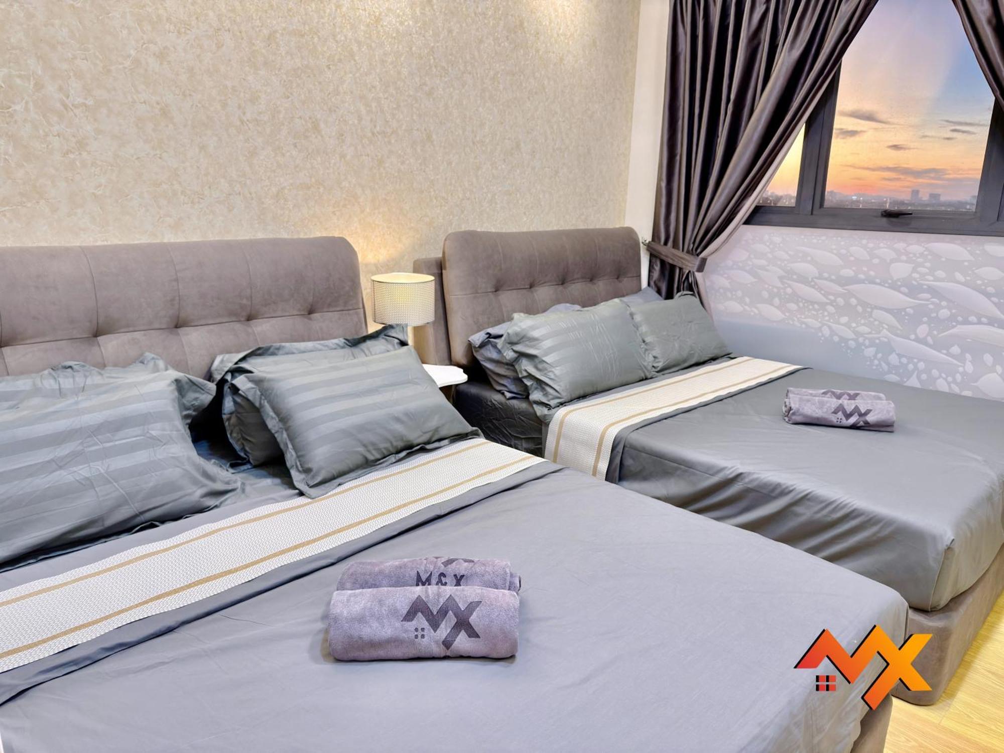 Full Sea View Country Garden Danga Bay 11-13pax